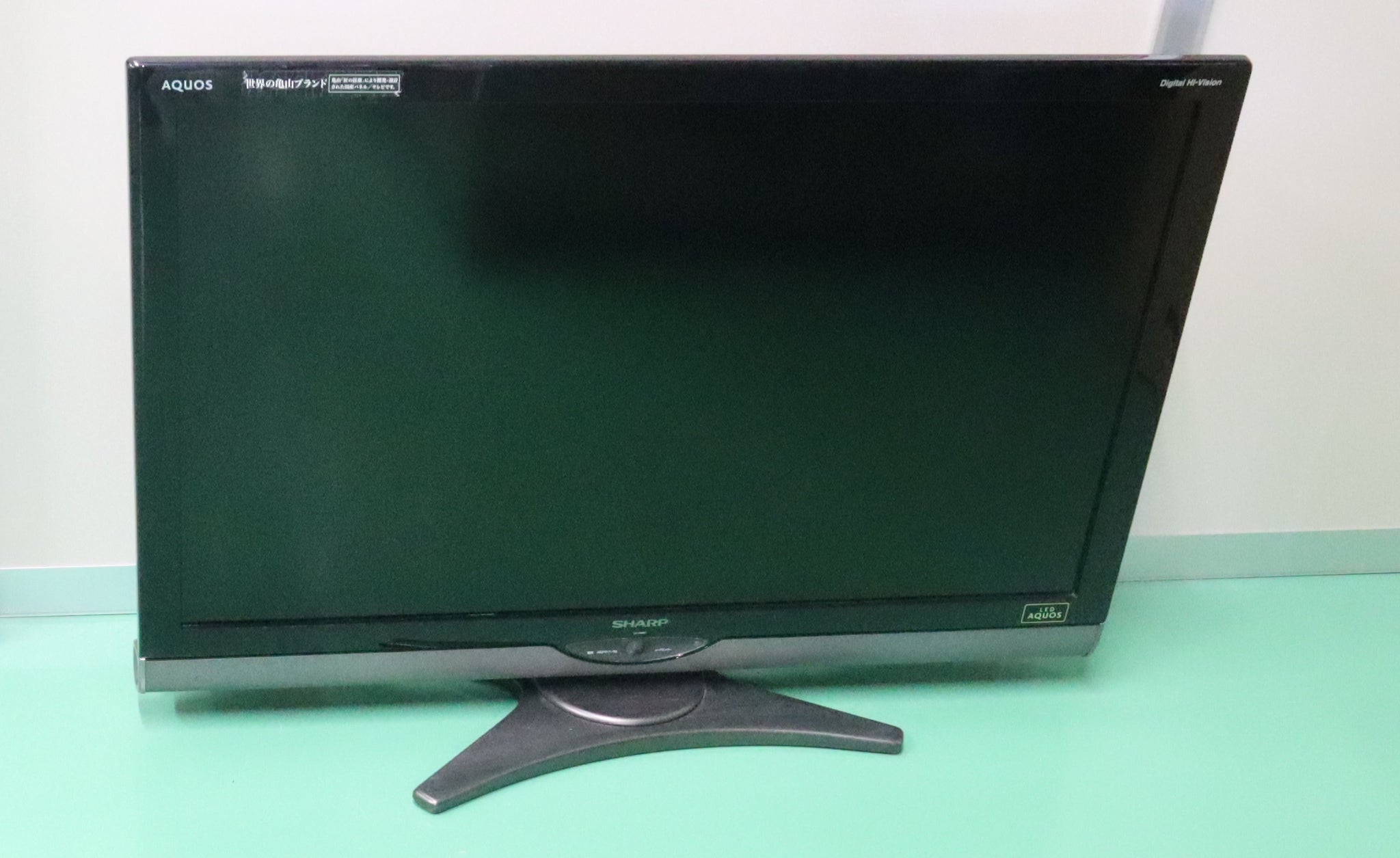 SHARP AQUOSテレビ2011年製造40インチ