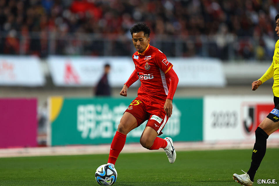 前田直輝 | 選手・スタッフ | チーム | 名古屋グランパス公式サイト