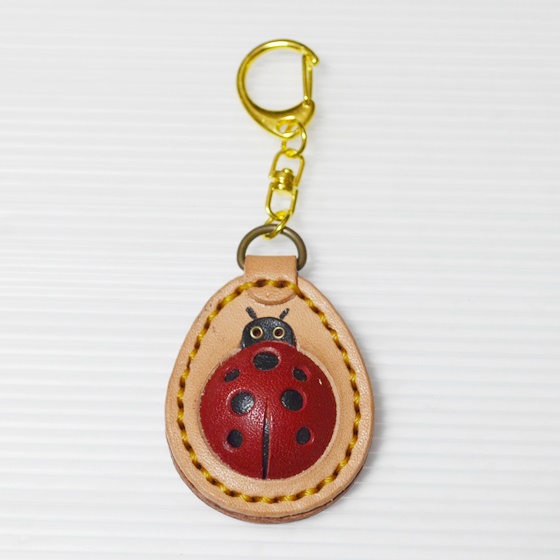 てんとう虫のチャーム | 還暦からのトライ