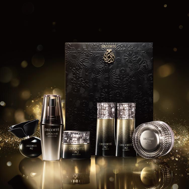 クリスマスコフレ2025】コスメデコルテ55周年記念の超豪華コフレが登場
