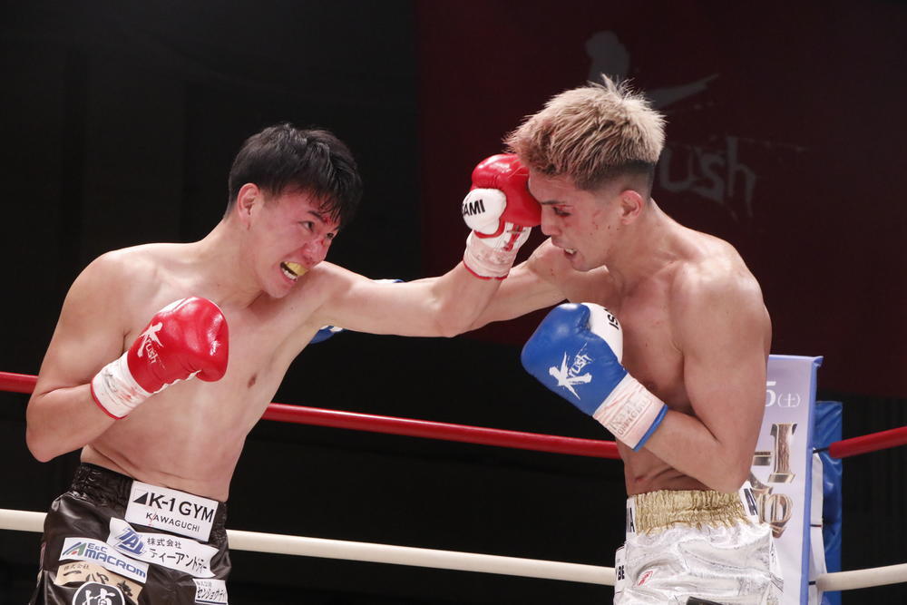 Krush】齋藤紘也が“DARUMA”健太との激しい殴り合いを制して決勝へ