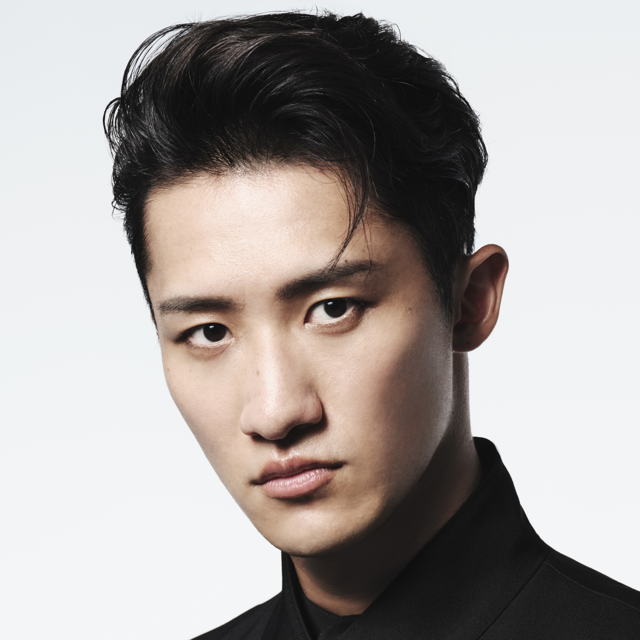 20251030-00010001-mensplus-000