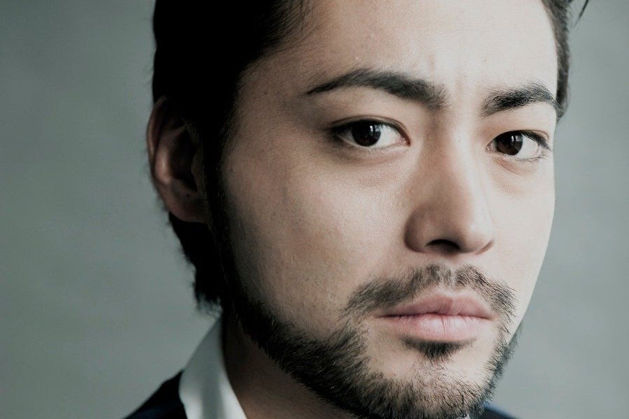 山田孝之の近影にネット衝撃「誰かわからない」「仙人みたい」「すごい