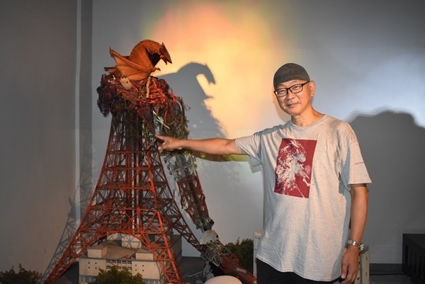 ガメラ、ギャオス、レギオン、イリスが「東京タワー」で激突 - 「特撮