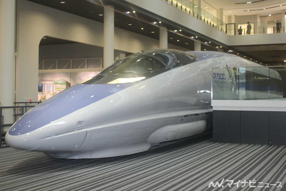 京都鉄道博物館の500系「521形1号車」車内公開、2月の土休日に実施