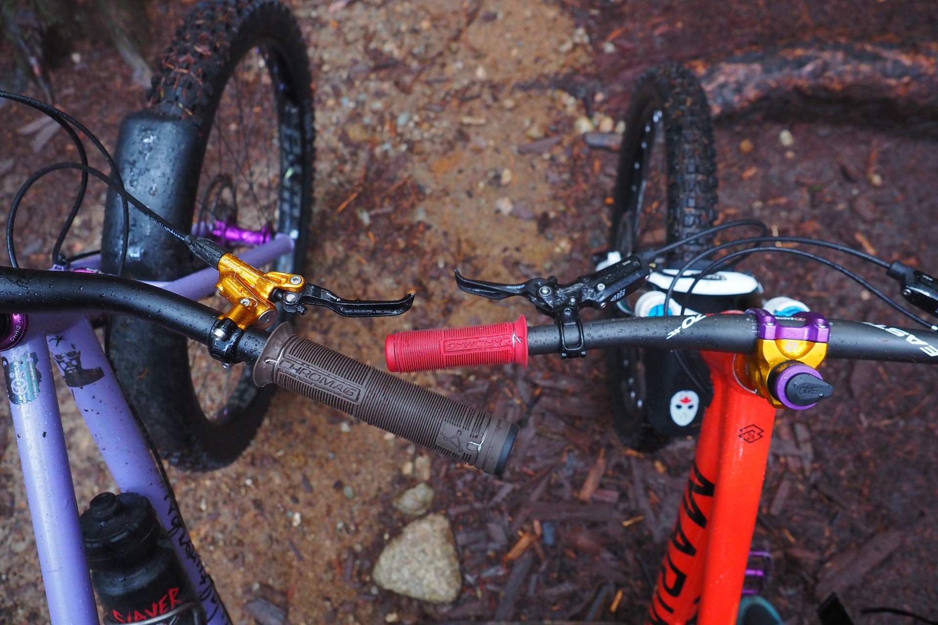 パーツ Chromag 31.8 grip set パーツ Chromag 31.8 grip set Grips