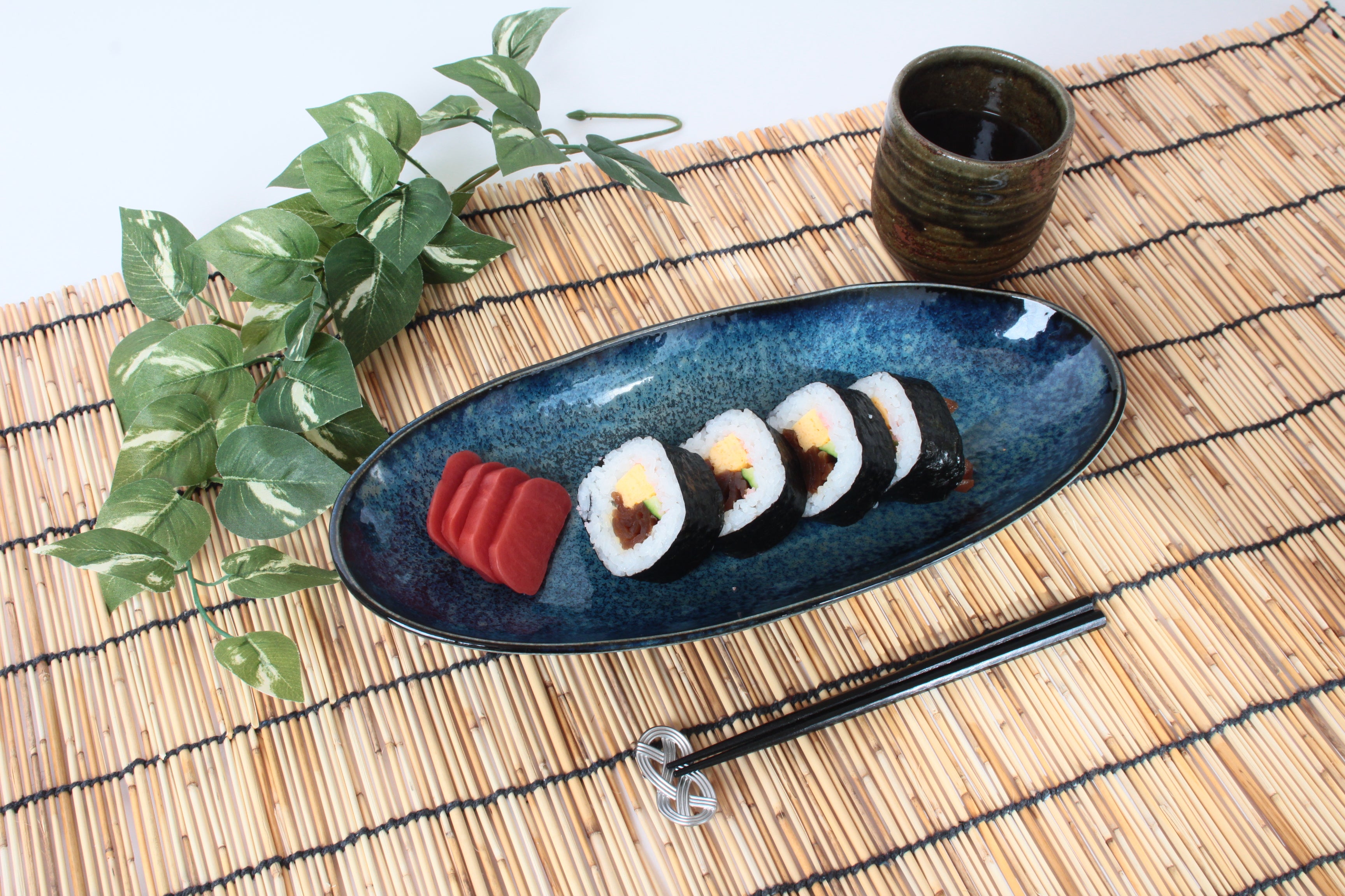 盛鉢 窯変紺 長皿 大皿 紺色 青 楕円 ネイビー – 小幡久兵衛食器店