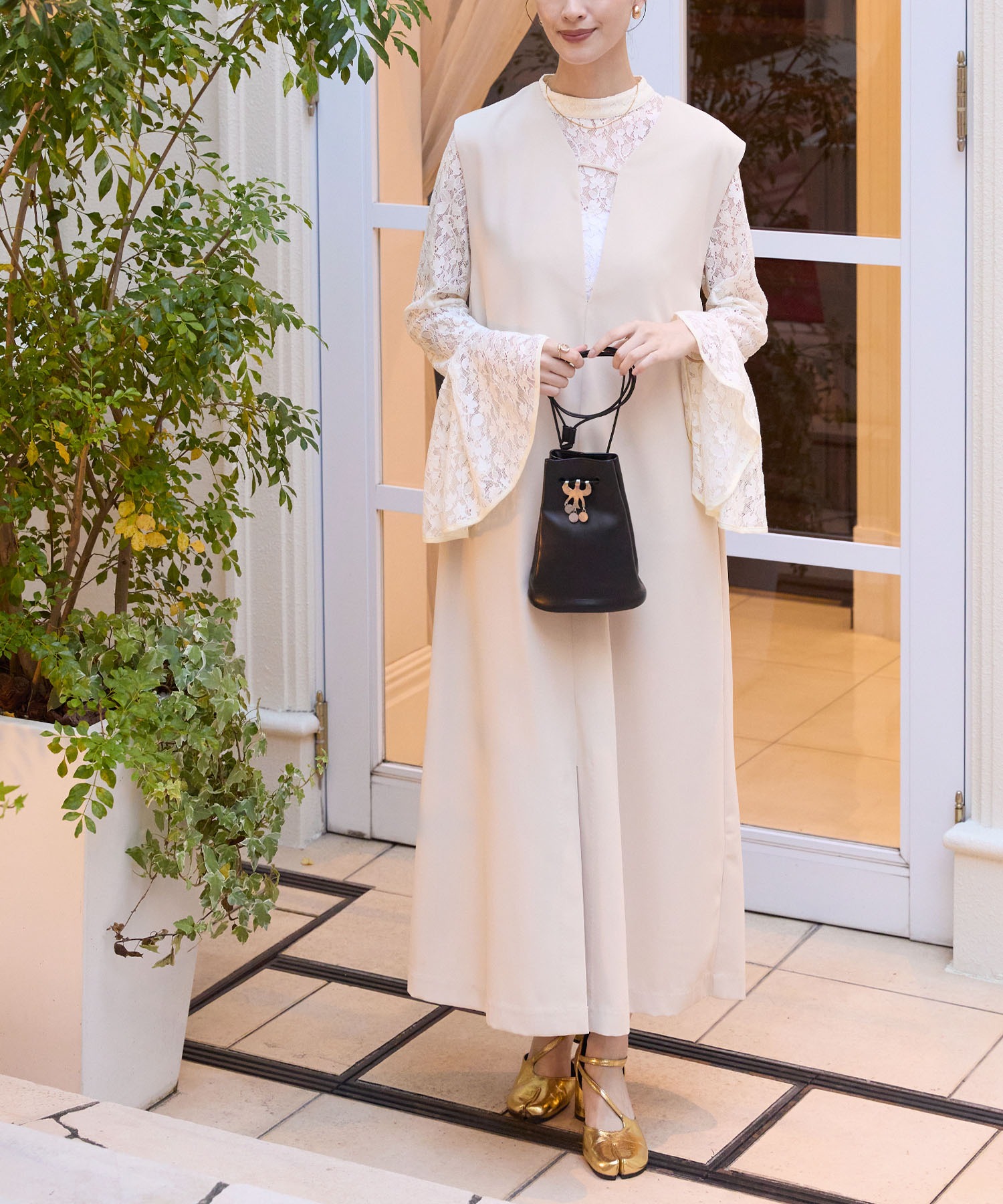 forksy.】【オケージョン対応】フラワーレースブラウス＆センター