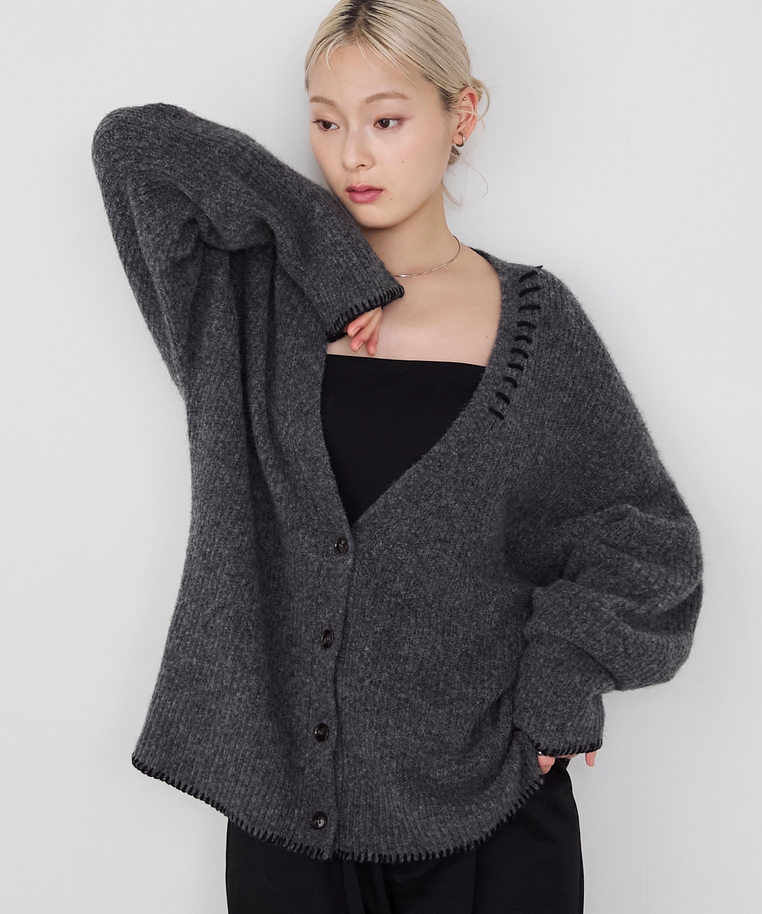 forksy.】ハンドステッチメランジVネックカーディガン forksy.│MONO