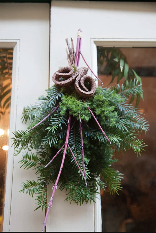 クリスマススワッグ : おしゃれな花ギフトの通販 : @FLOWER「アット