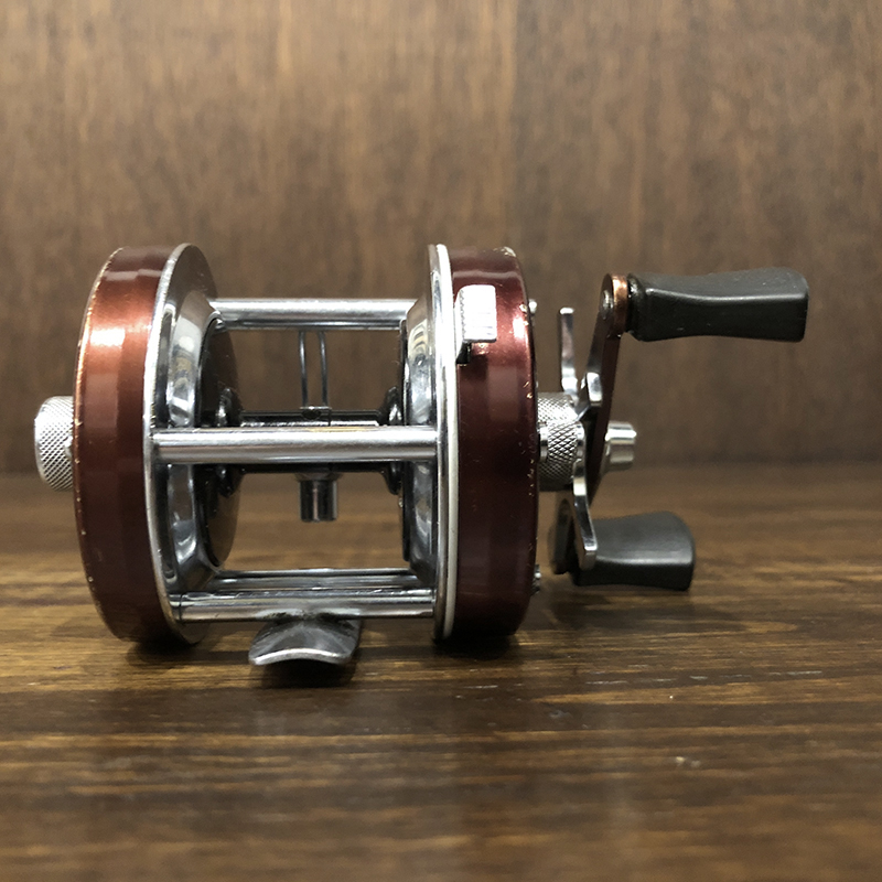 Abu Ambassadeur 5500 Brown Bait Casting Reel 760401 アブ