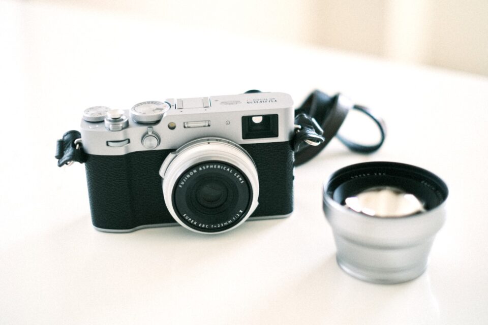 FUJIFILM X100VI用にテレコンバージョンレンズTCL-X100II（換算50mm