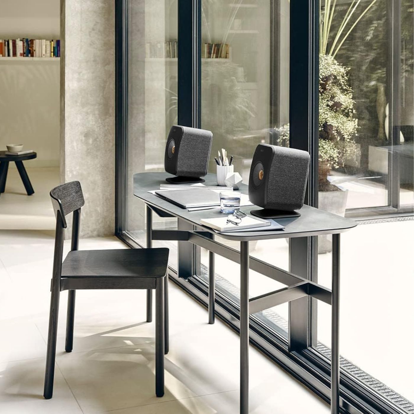 KEF P1 Desk Pad｜自宅で試聴 そのまま購入 - Onsite Audio