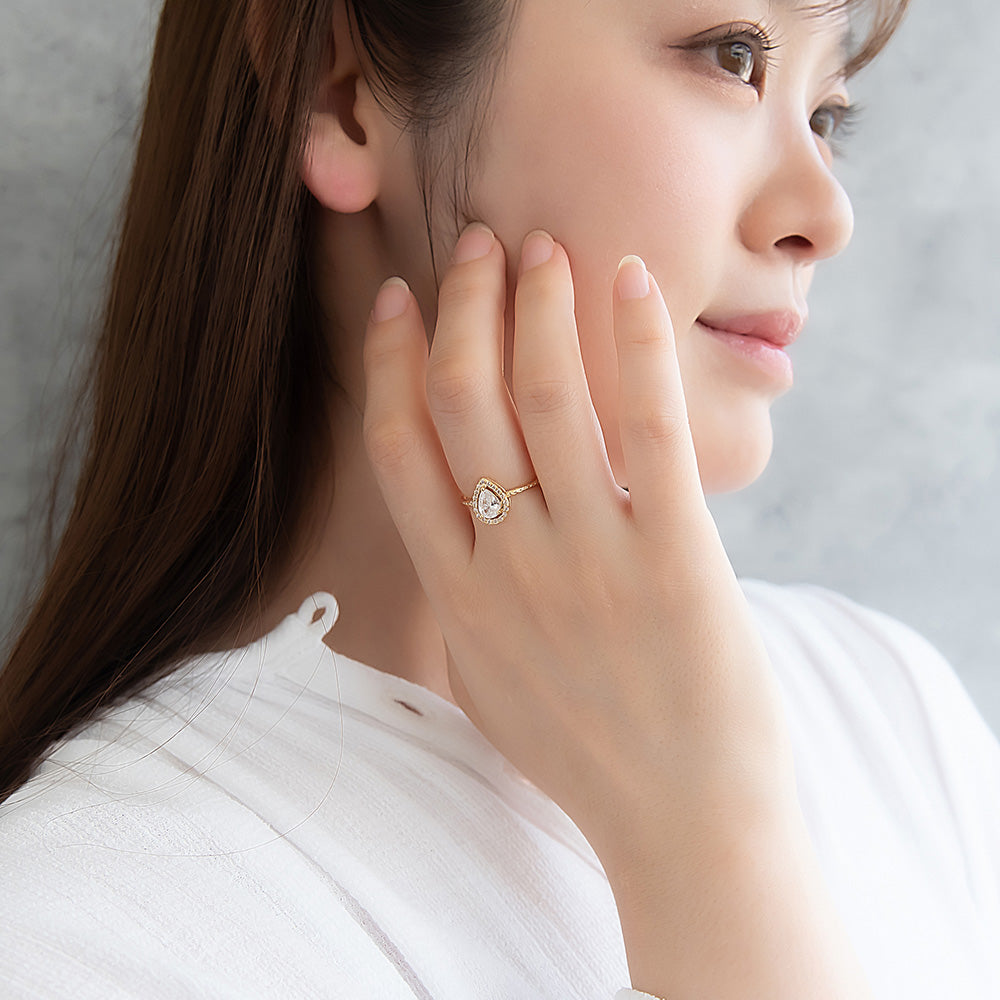 リング ニッケルフリー キュービックジルコニア ティアドロップ ライン