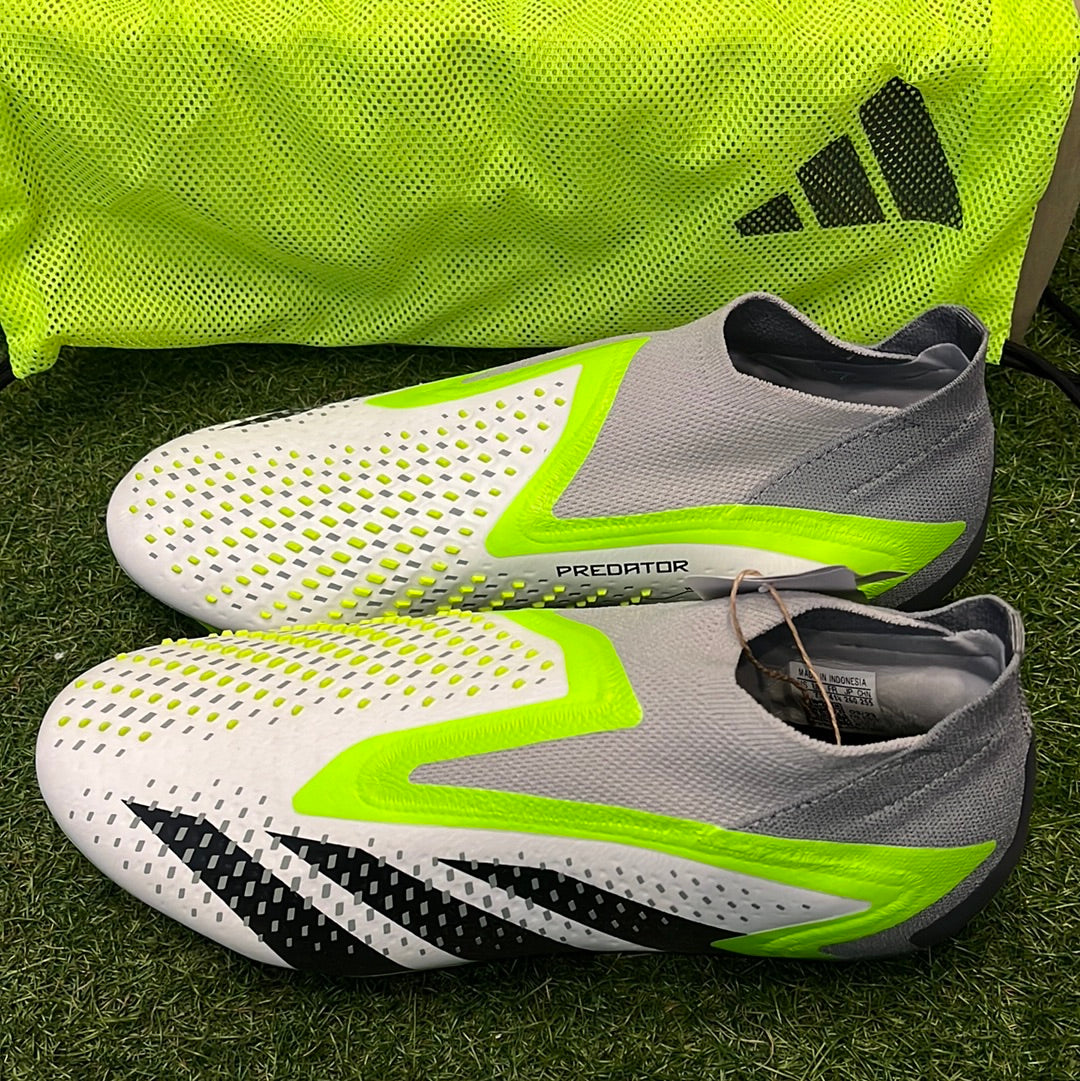 Predator Accuracy+ FG プレデター アキュラシー＋ GZ2604 – 俺の足