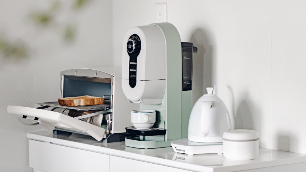 レトロかわいいアラジンのコーヒーメーカー。しっかり濃いのに雑味が