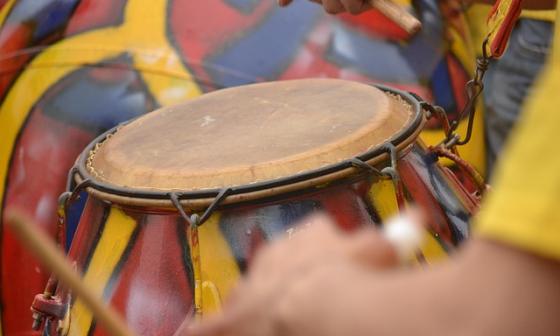 コンガ奏者 加瀬田が解説】パーカッションの基本！6つの打楽器について