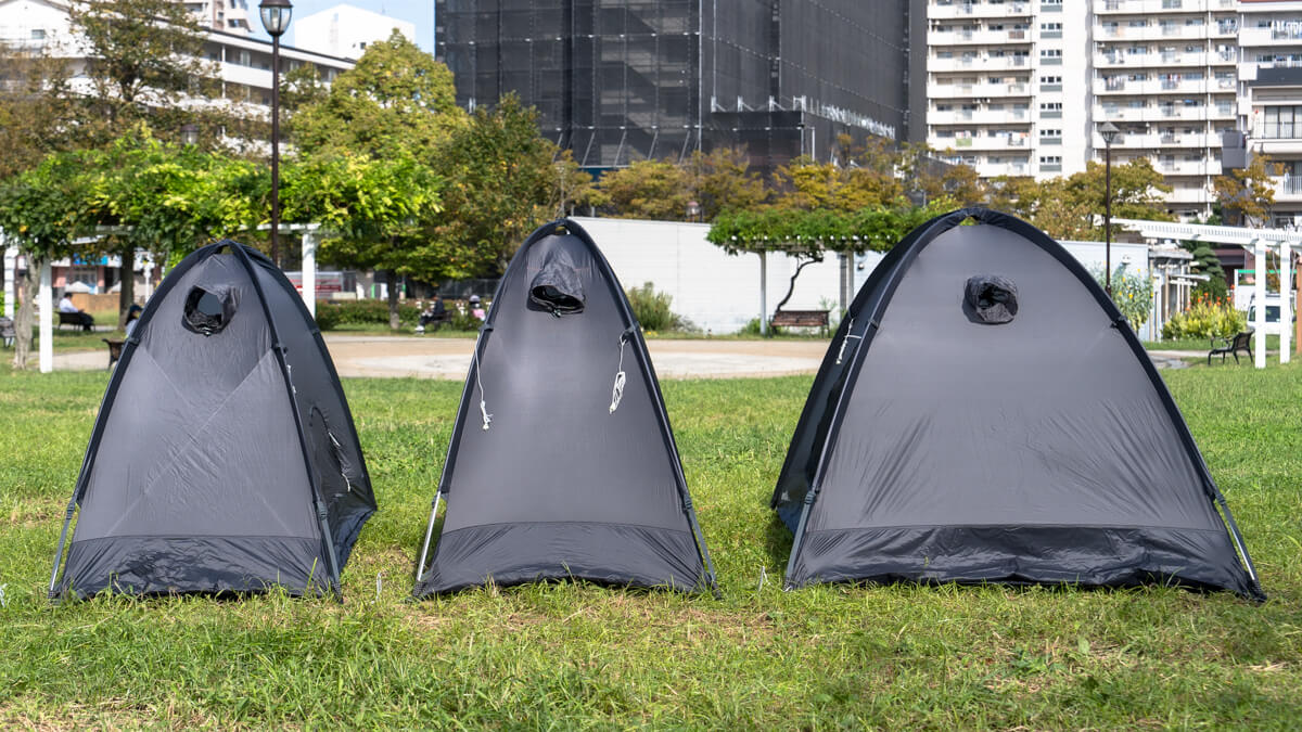 Surprisingly light, yet strong and comfortable, and reasonably