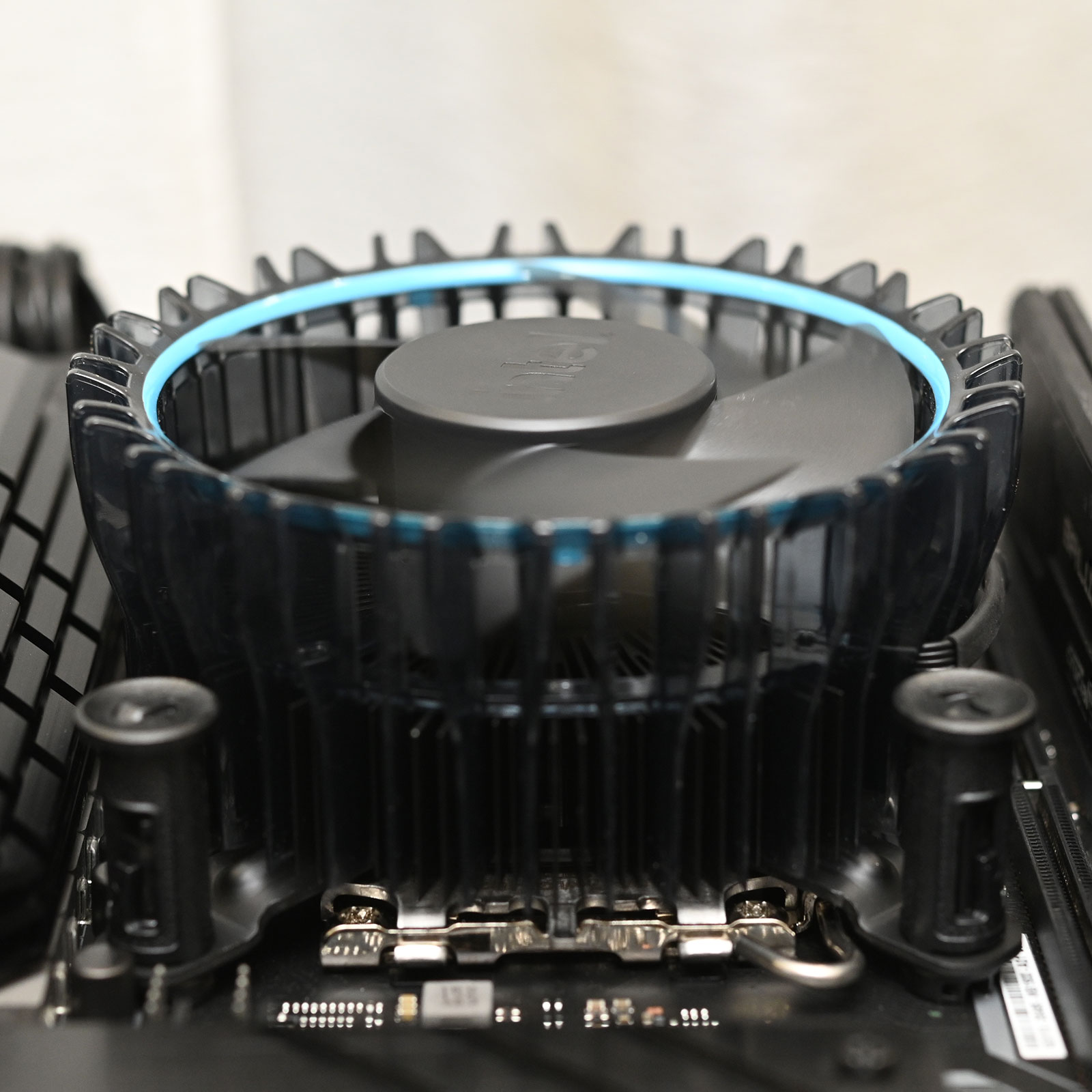 実質3.3万円!レビューCore i7 12700無印 Kなし 激速・静穏化する - PC