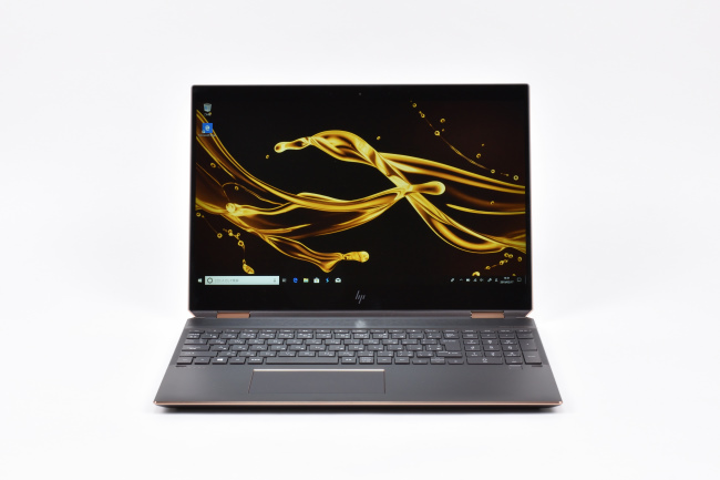HP Spectre x360 15-df0000 レビュー 魅力あふれるデザインとパワフル