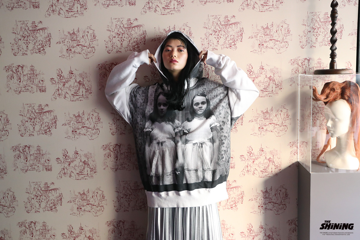 AHCAHCUM あちゃちゅむ シャイニングフーディー [01-211-8601/01白]