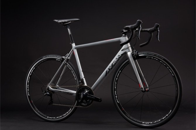 AXMAN TYRAN 60V ロードバイク AXMAN TYRAN 60V ロードバイク AXMAN