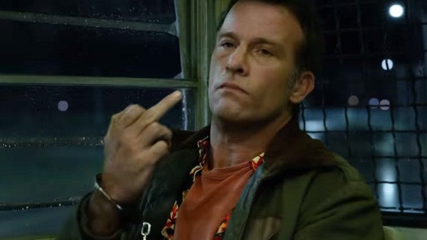 ディープ・ブルー』 『ミスト』 『ザ・プレデター』 トーマス