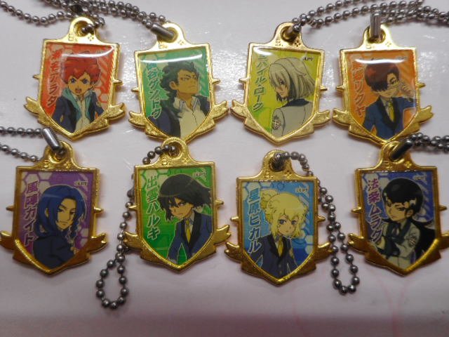 入荷】ダンボール戦機 ドでか缶バッジ！ダンボール戦機スイング