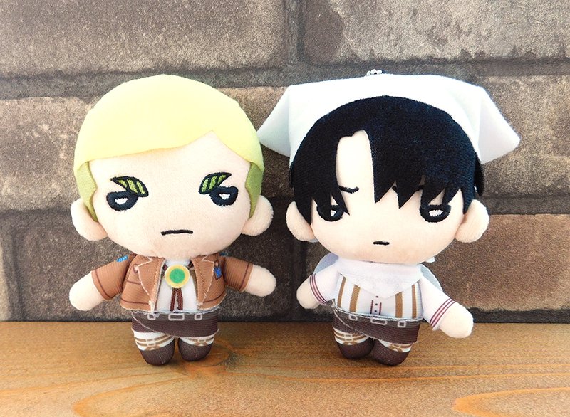 にとたんのお知らせ】 11月発売『にとたん 進撃の巨人 ボールチェーン