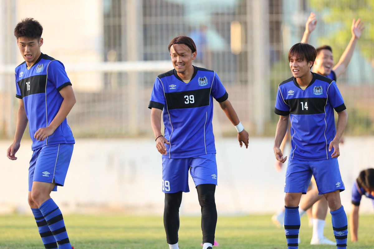 その5️⃣ なお、選手が着用しているACL用の練習着はもちろん@umbrojp