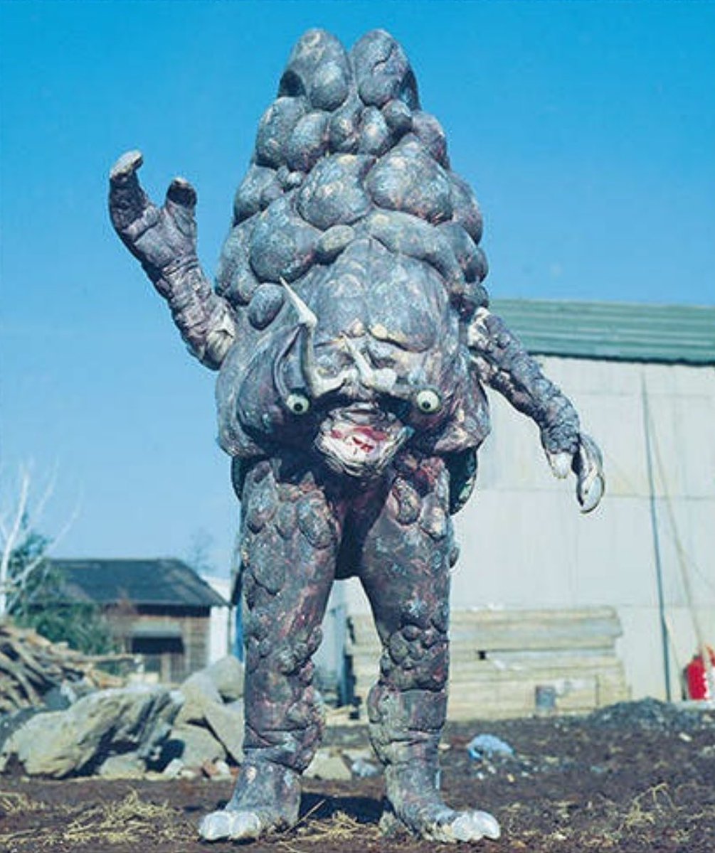 第22話「人間牧場」に登場するブラコ星人！ 「やあ！」と気さくに挨拶