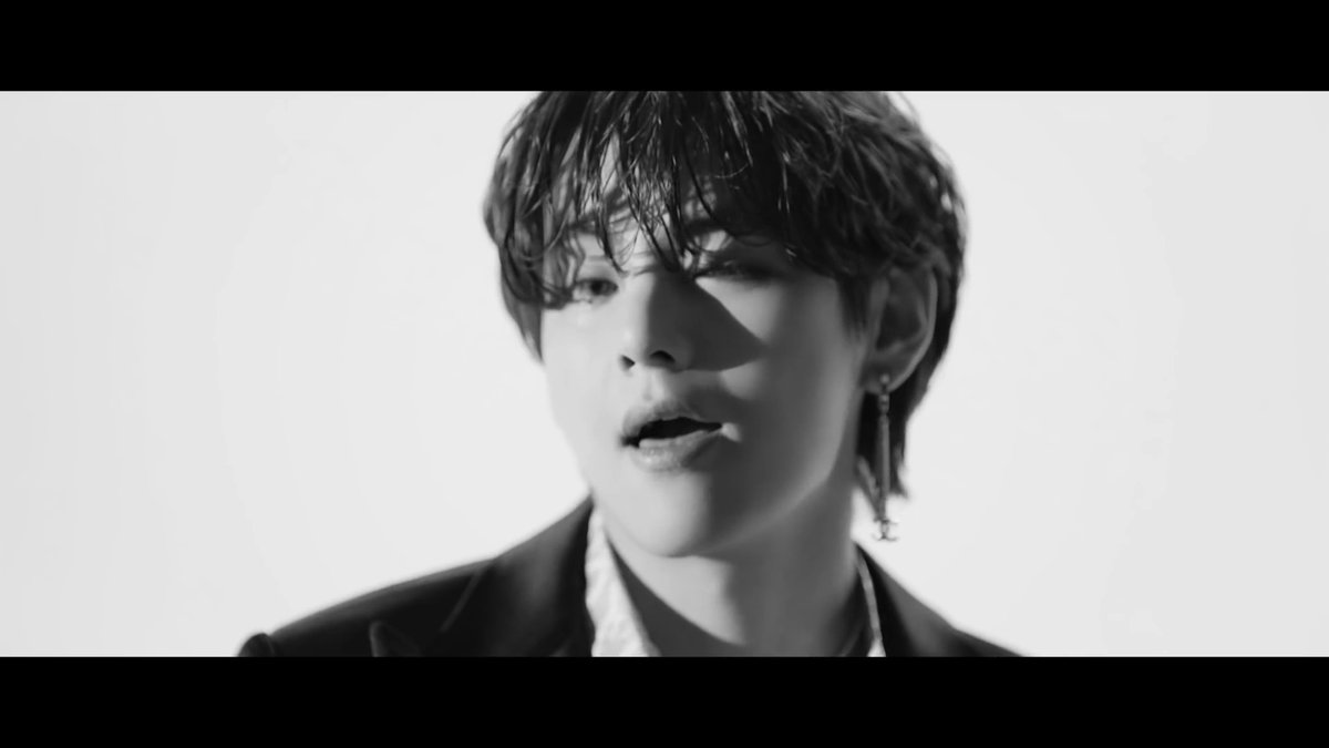 MUSIC 未公開写真ポスター　Ｖ　キムテヒョン BTS LINE butter