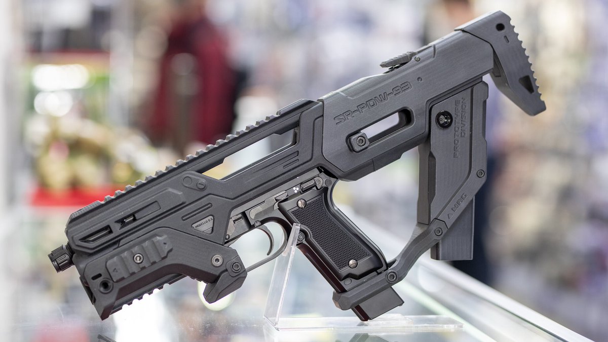 アキバ店情報！】 エセペックスシリーズの第二弾! 【東京マルイ M93R