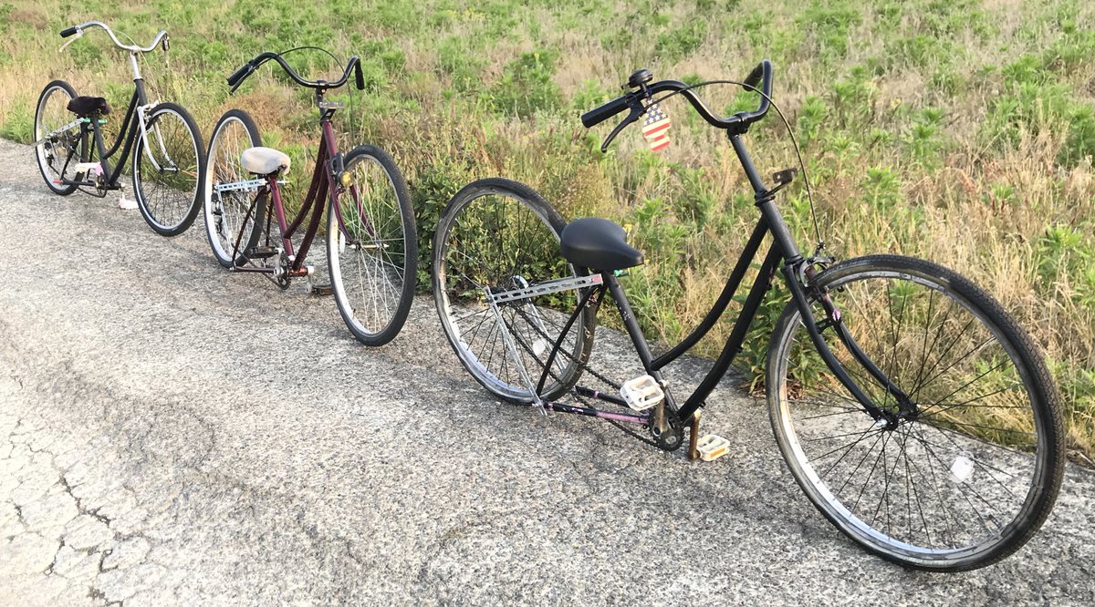 車高を落としたママチャリがなんと3台！！ シャコタンチャリ3台は迫力