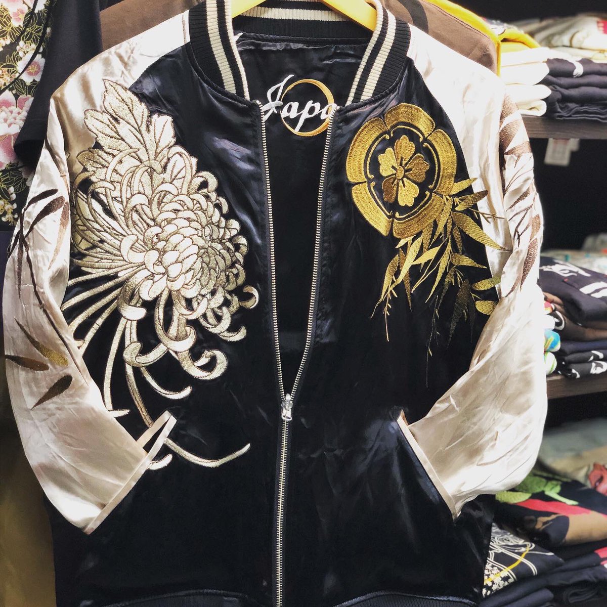 お待たせ致しました！ 絡繰魂粋『信長の虎』スカジャンの予約販売が9/1