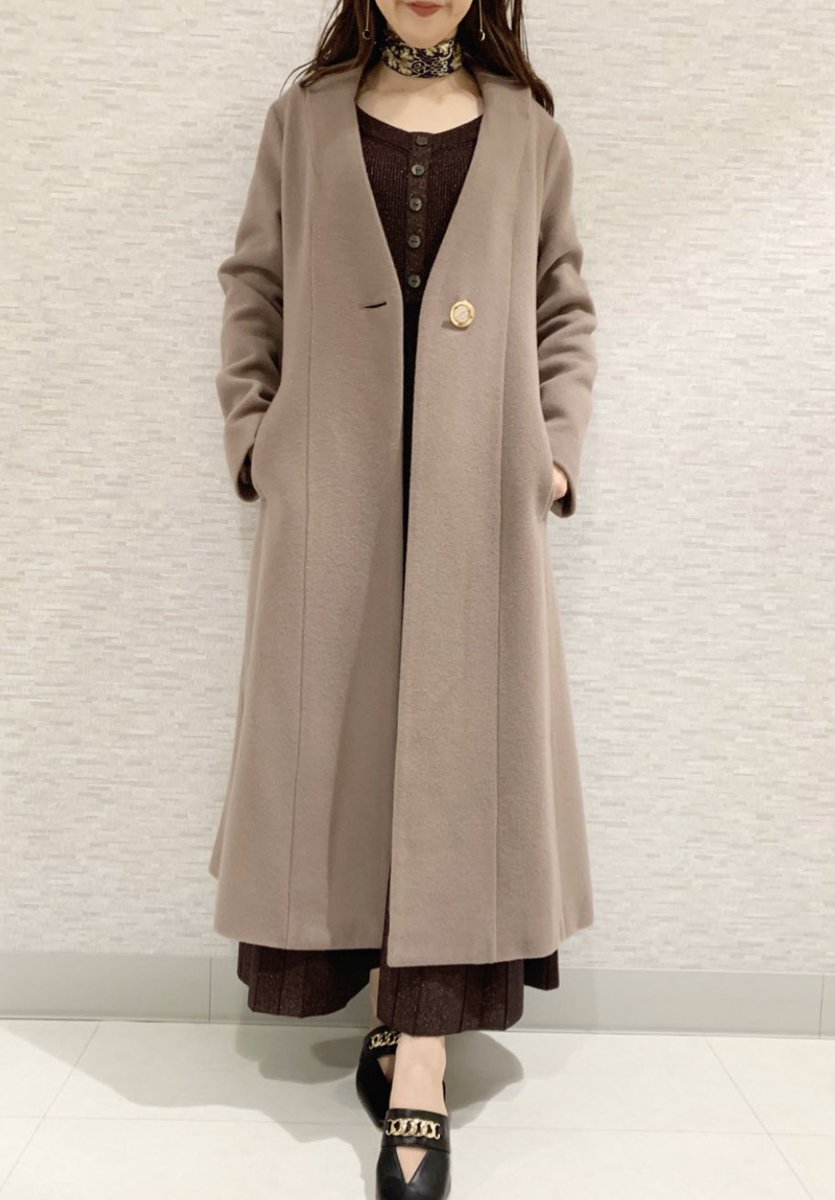 永遠のコート難民なので骨格ウェーブ大優勝らしいリリーブラウンの