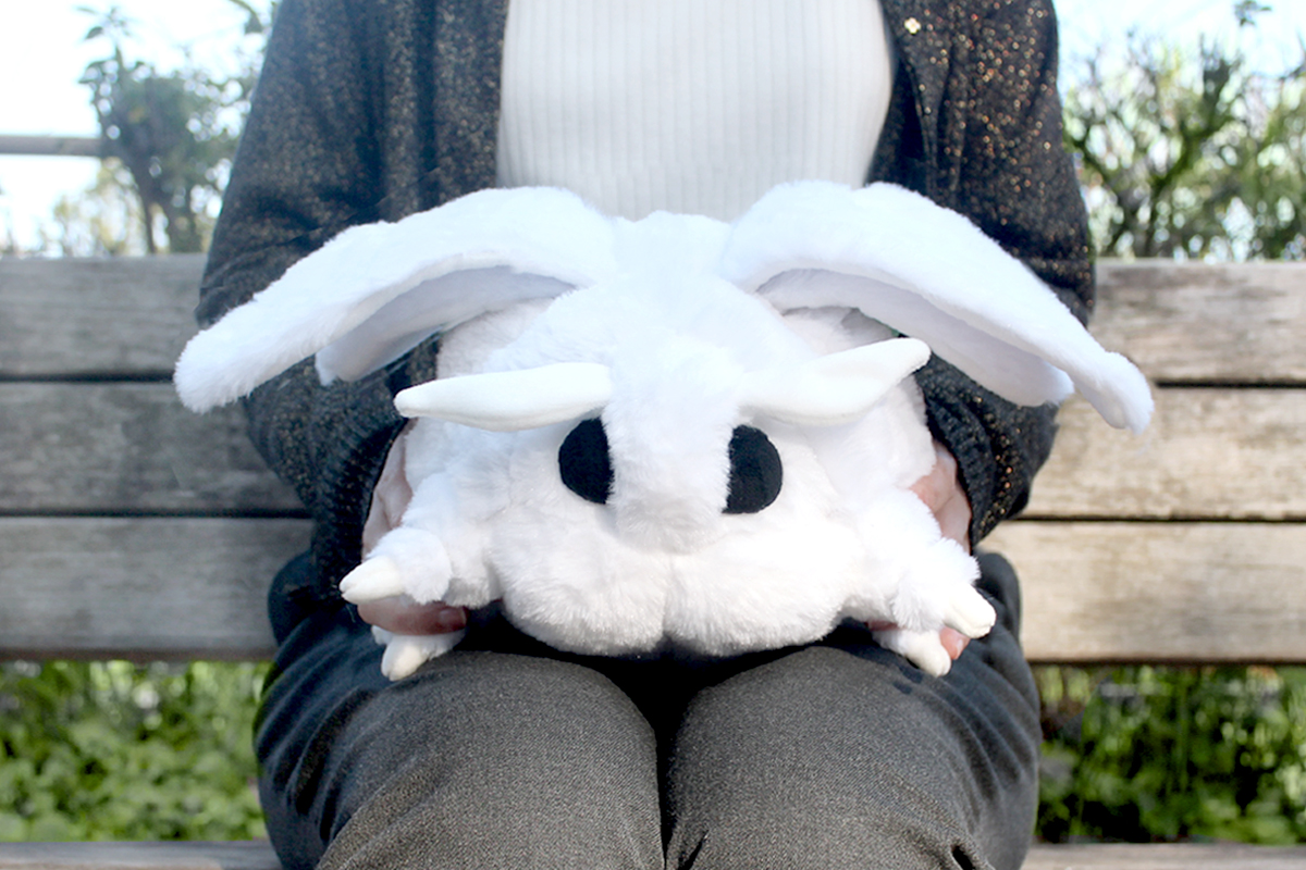 モスのいる日常」実物大ぬいぐるみにつきまして、すでに高額転売を確認