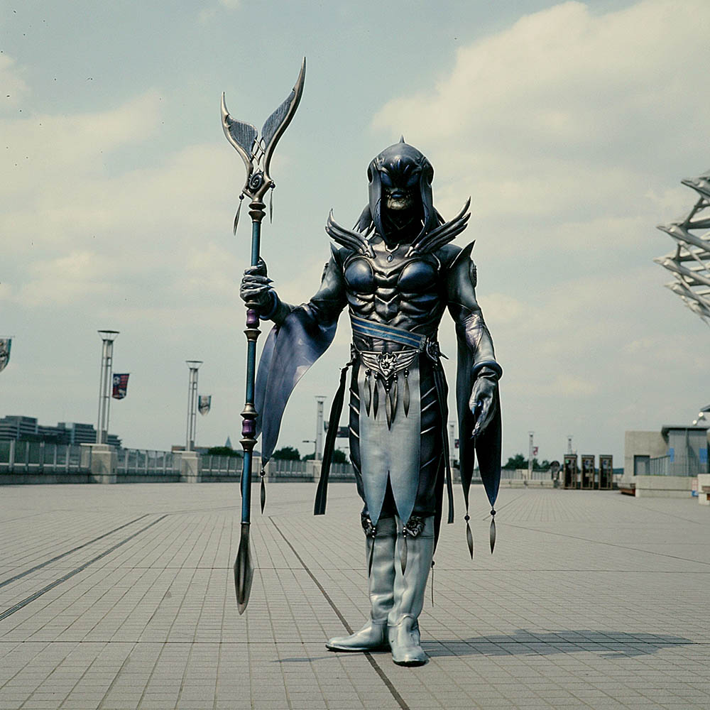 水のエル 登場作品:仮面ライダーアギト 能力:怨嵯のドゥ・サンガ、風圧