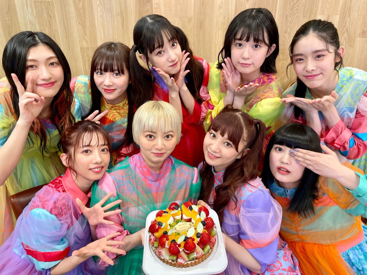 莉奈誕生日おめでとう🎉😆💙 今日はみんな一緒だったのでみんなで