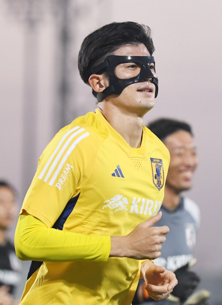 🇯🇵2代目バットマン🦇参上🕺 02年日韓大会以来、20年ぶりの