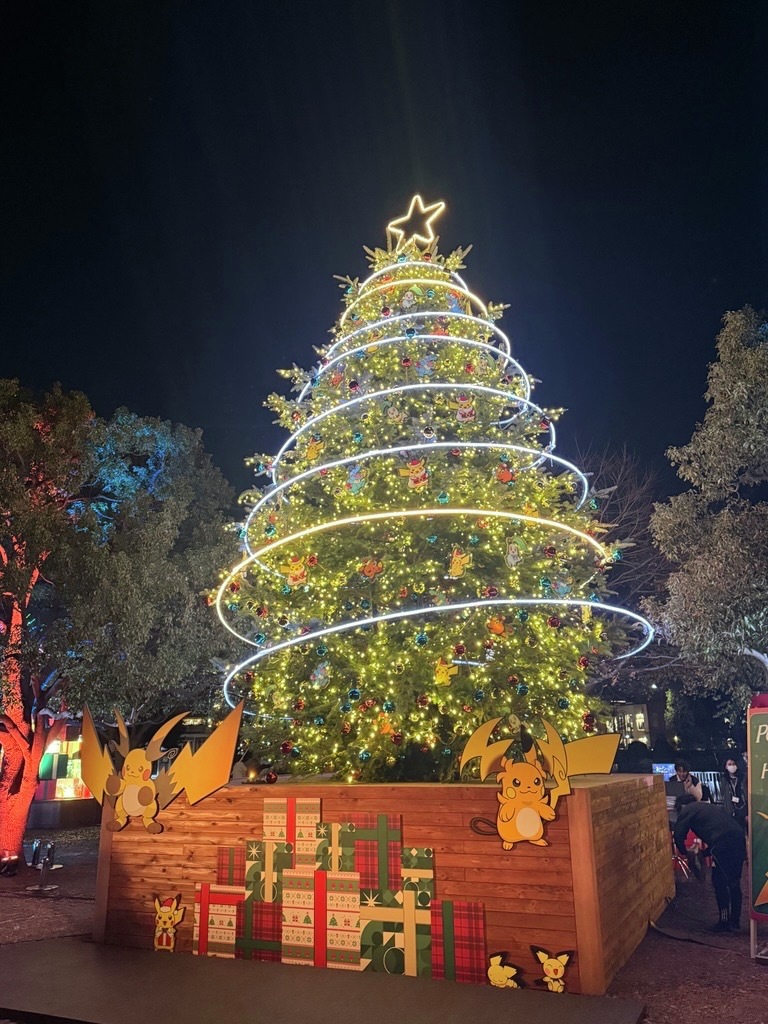 本日から『Pokémon Happy Holidays』オープン‼️ ＼ 入場無料エリア