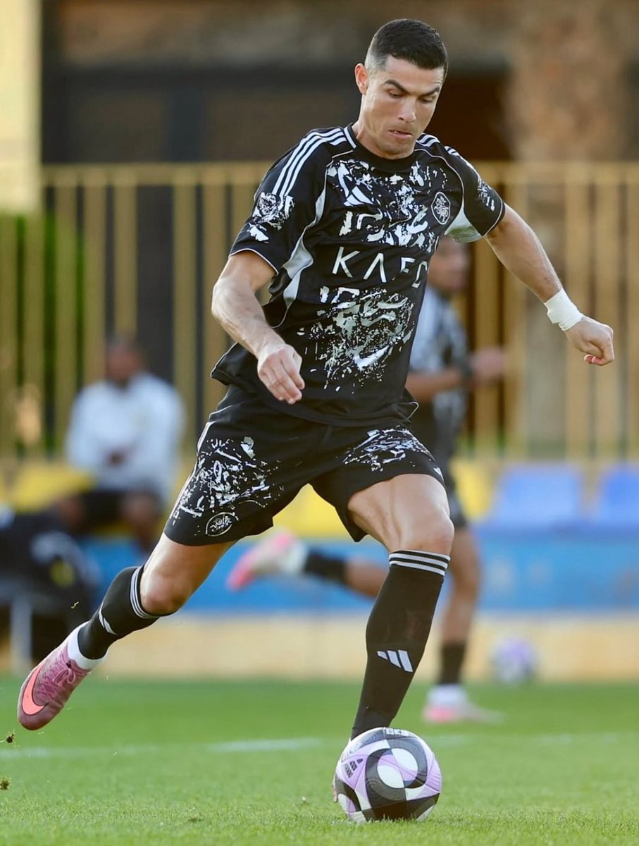 Post by Cristiano Ronaldo News on X: 🌤️⚽️🔥