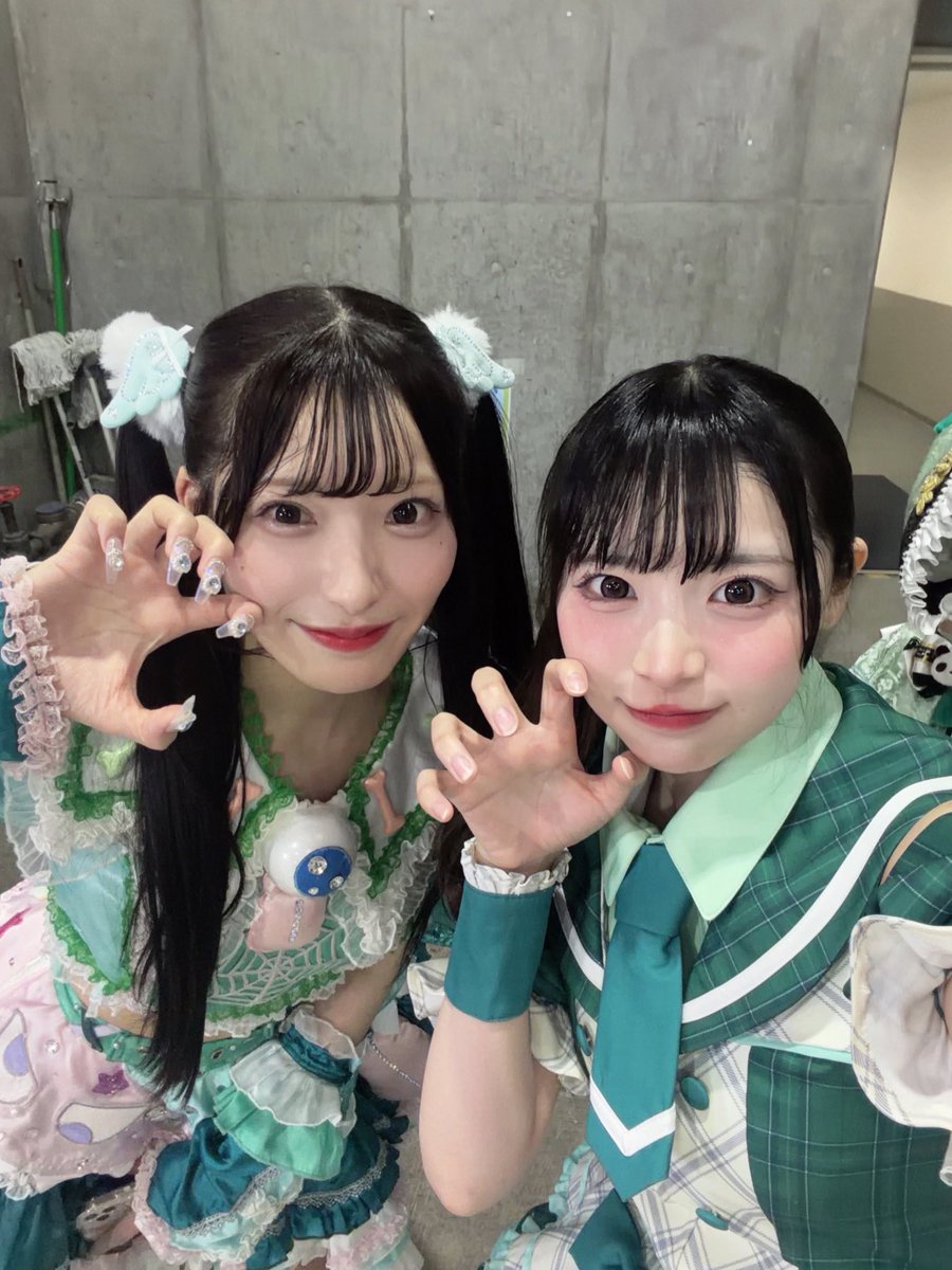 パラレルサイダーの小熊まな香さんと お写真撮らせていただきました