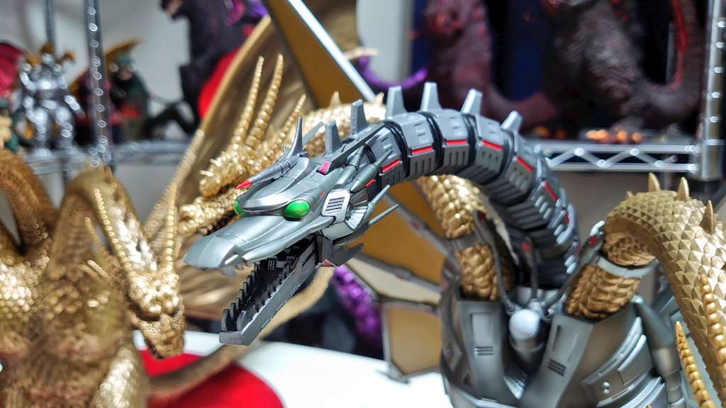 一番くじのA賞キングギドラ、B賞メカキングギドラを開封！ 当初は一回