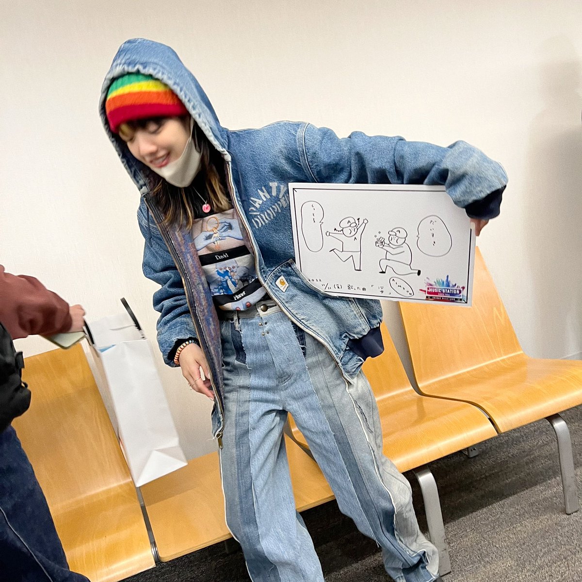 著名人着用モデル解説① あいみょんが着用しているこのアクティブ