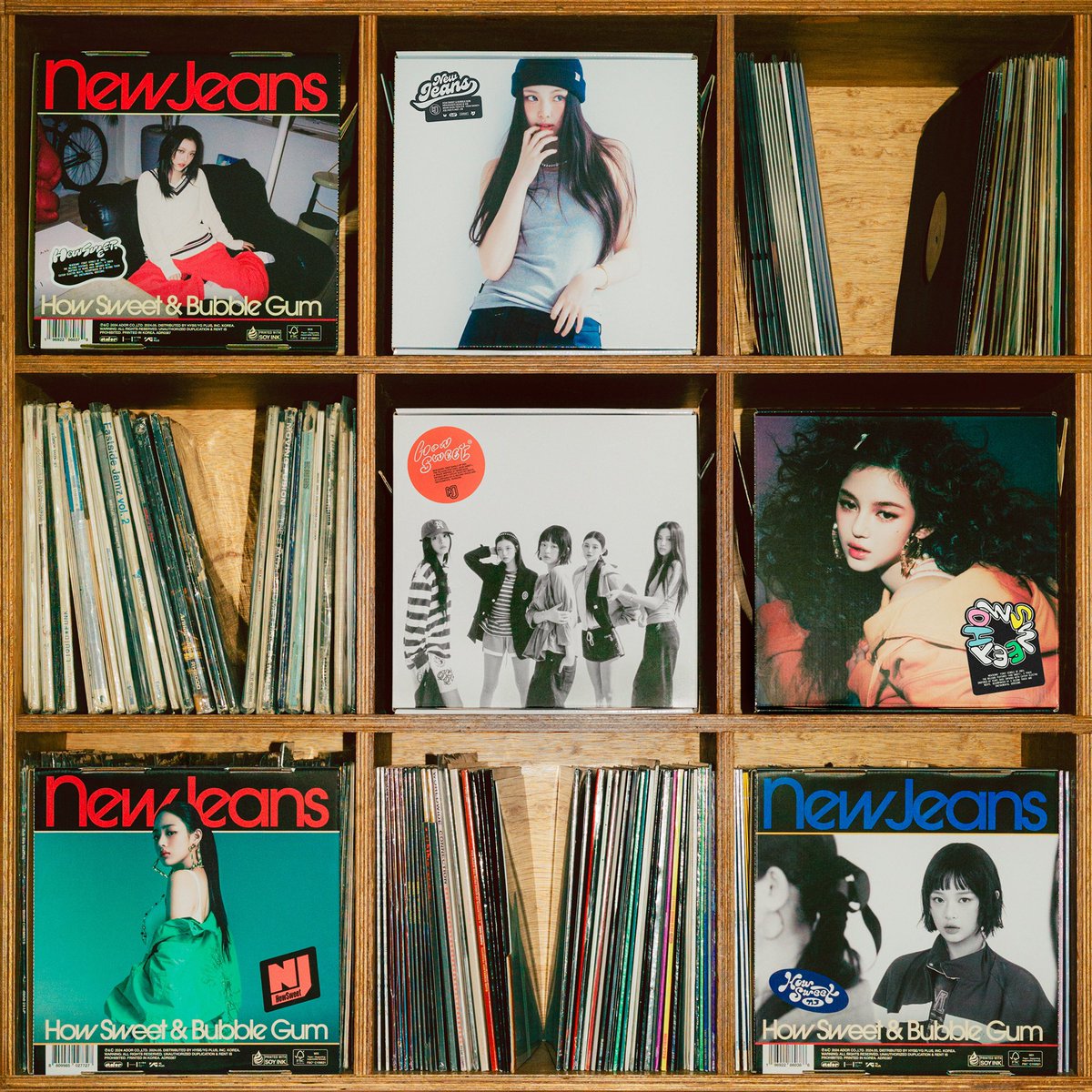 NewJeansの新アルバム 'How Sweet' のアルバムサイズはBluebook(横幅