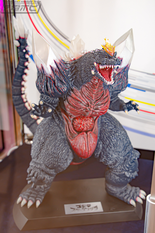 フィギュア 彩色見本が初展示！ UA Monsters スペースゴジラ写真多数
