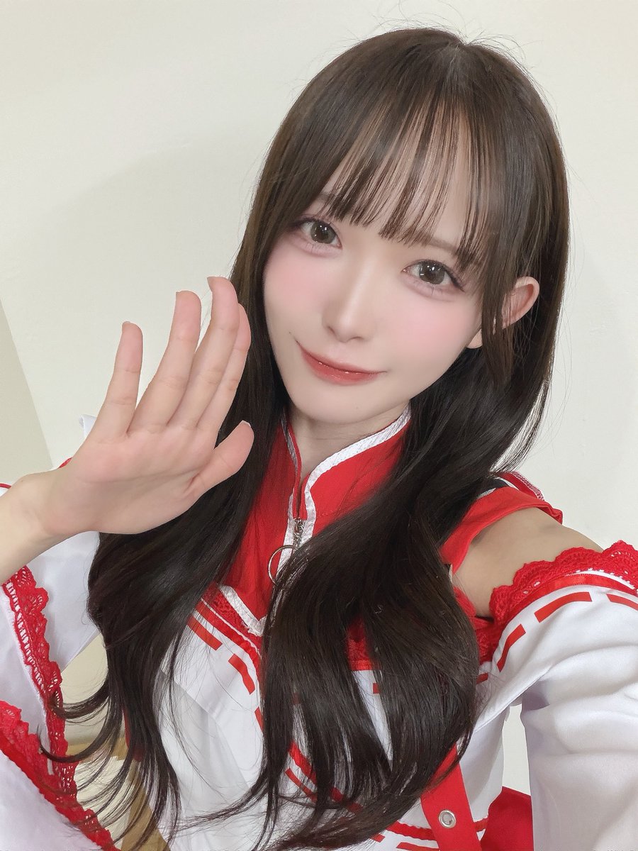 ⋱ 本日巫女チェキネットサイン会🌙2日目 ⋰ 本日18:00〜 チェキのみ