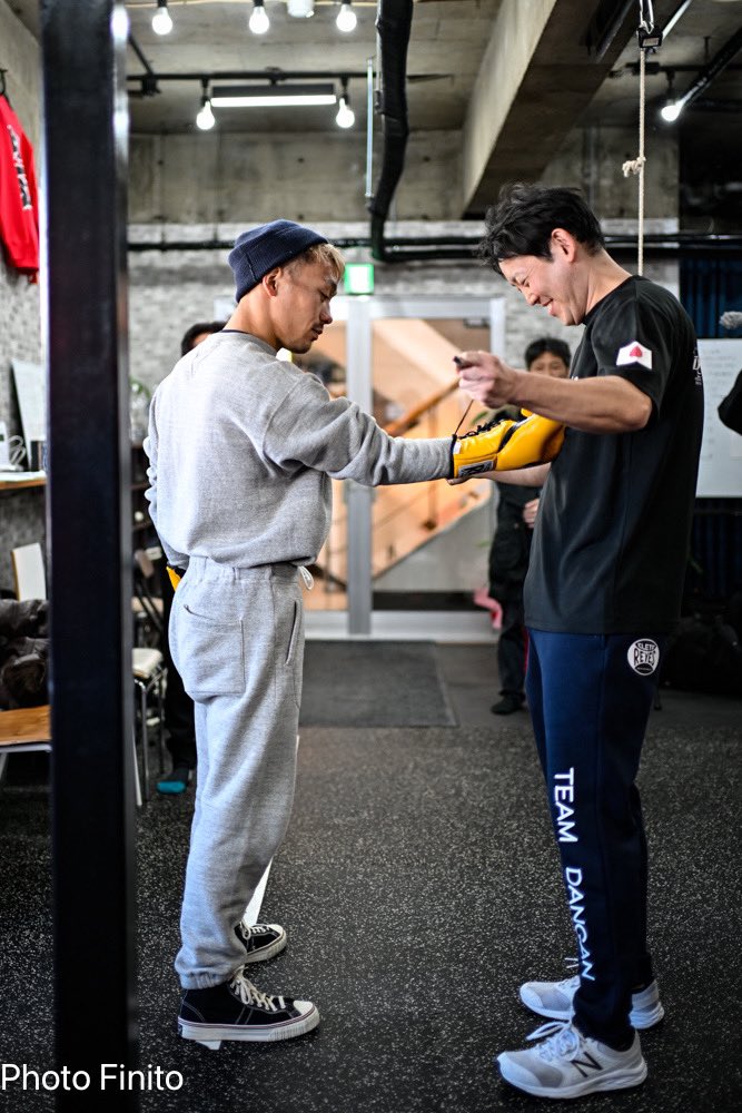 スウェットはA.G.SPALDING 靴はMillReef 歴史あるSPALDING 米国の