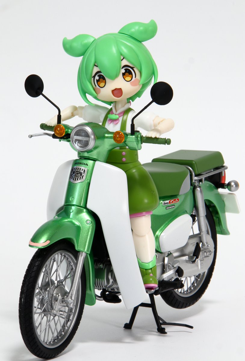 ボクもバイクも同じ1/12スケールだから親和性が高いのだ。これで
